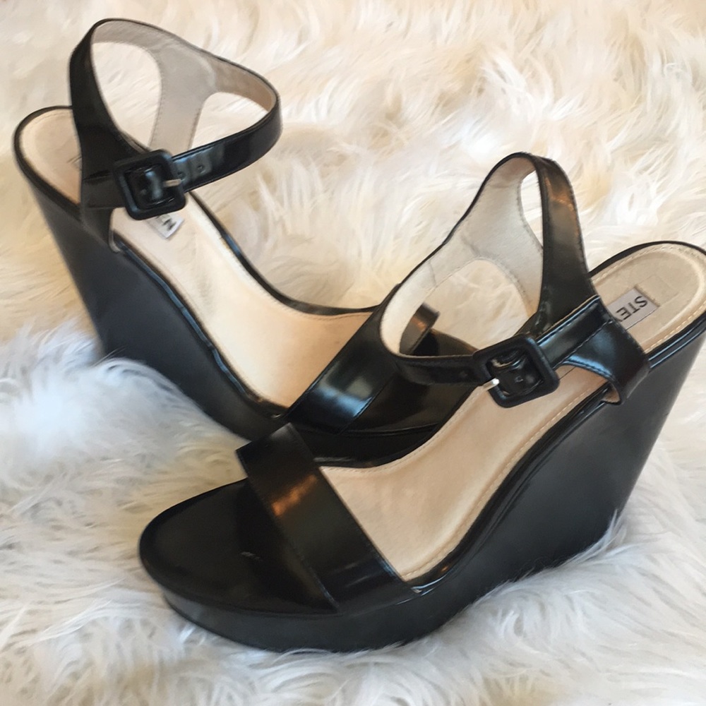 Black Steve Madden Wedges